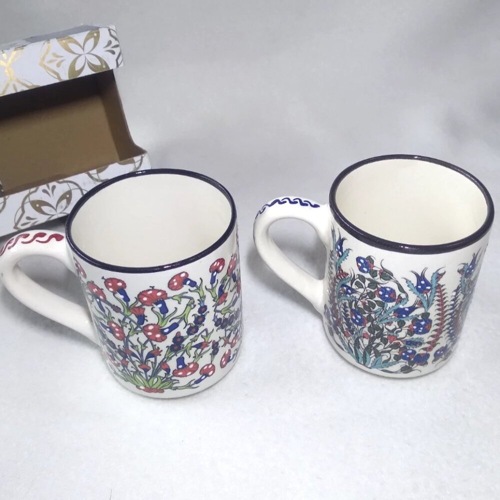 2 Artisan Nakkas Cini Turkish Ceramic Coffee Mugs Hand-Painted 4" Tall NEW BOX